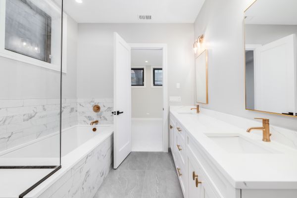 Cost of Bathroom Installation in Galveston